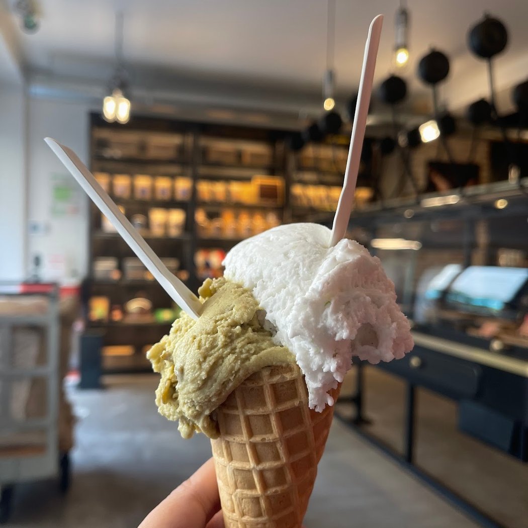 Le Chocolat Alain Ducasse, Le Comptoir Cler 3